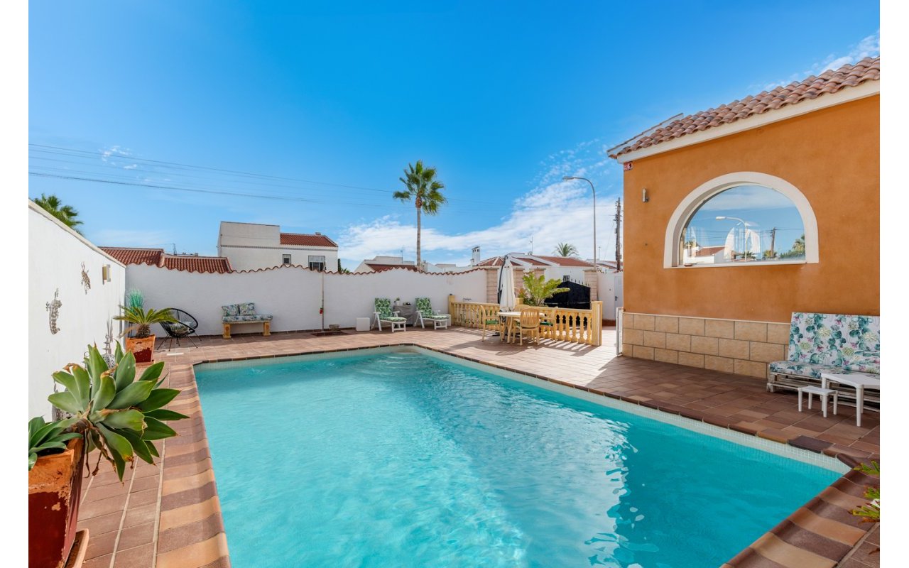 Resale - Villa - Ciudad Quesada - Rojales
