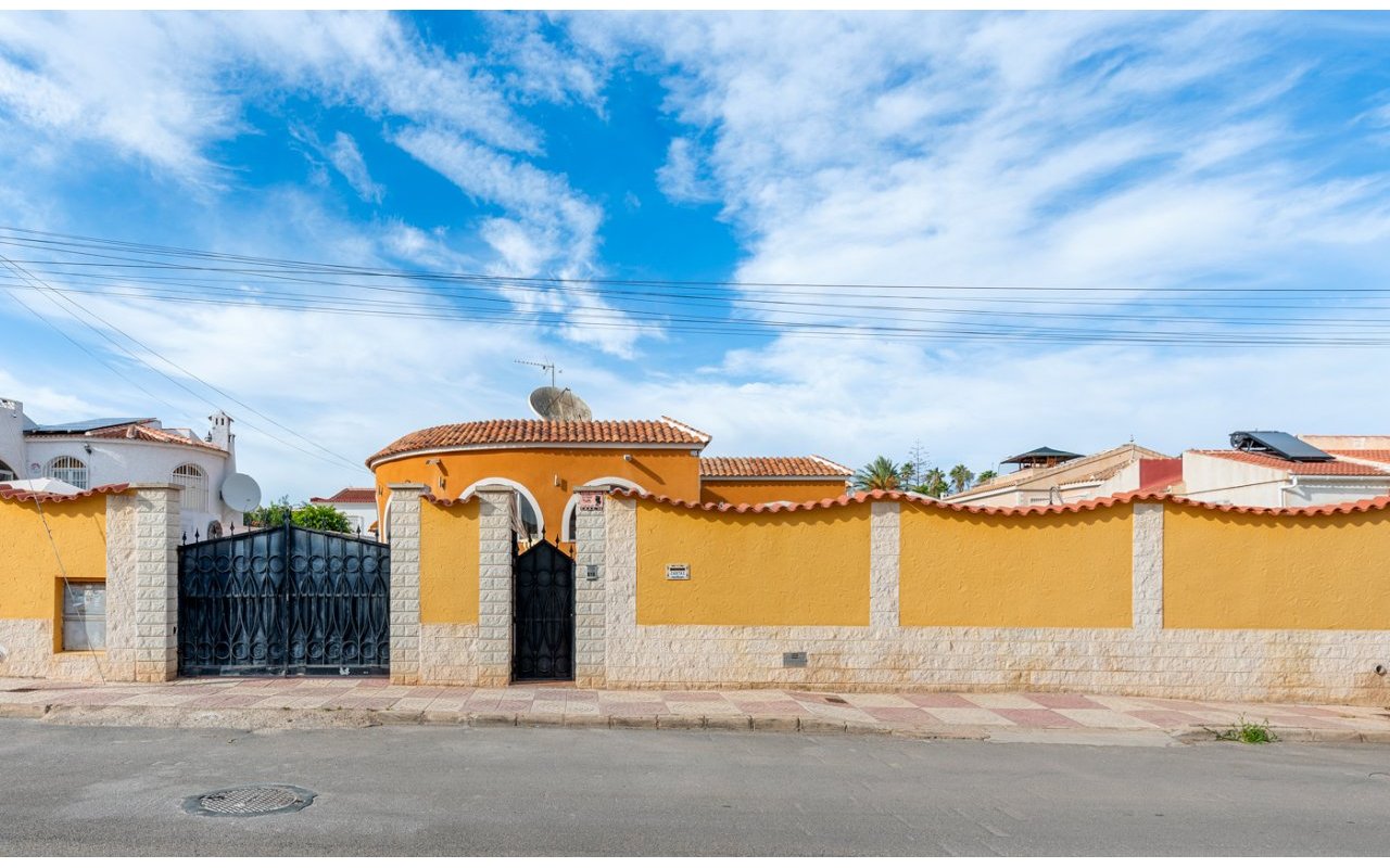 Resale - Villa - Ciudad Quesada - Rojales
