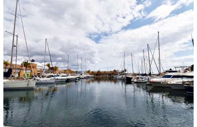 Rynek pierwotny - Daszek - Puerto de mazarron - Playa del Puerto