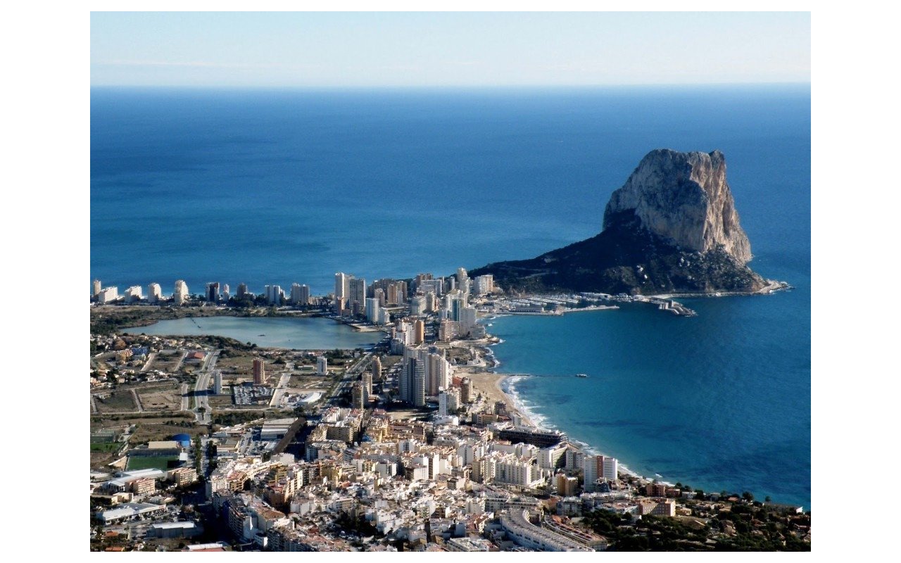 Rynek pierwotny - Daszek - Calpe - Playa del Bol