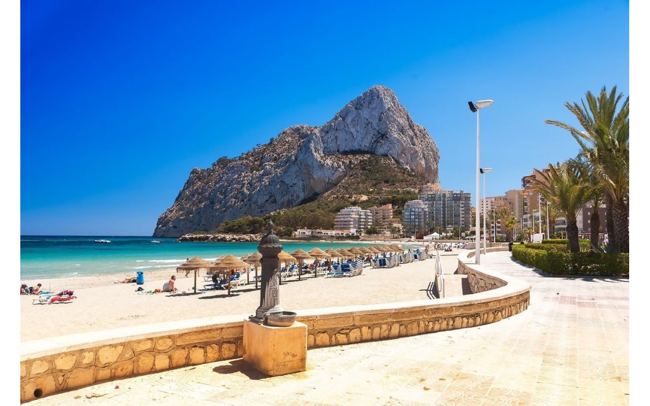 Rynek pierwotny - Daszek - Calpe - Playa del Bol
