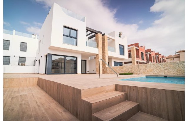 Rynek pierwotny - Villa - Orihuela Costa - Punta Prima