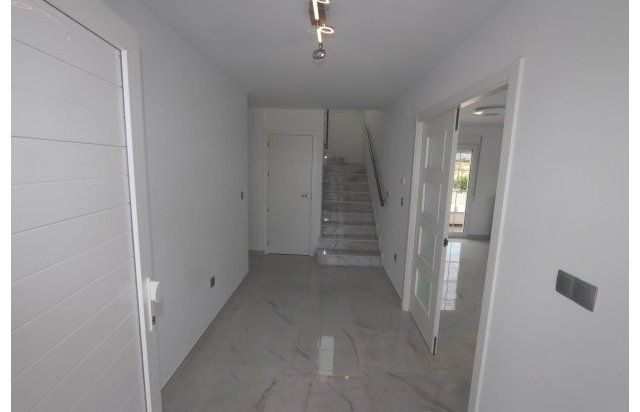 Rynek pierwotny - Villa - Pinoso - Camino Del Prado