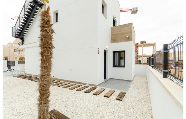 Rynek pierwotny - Villa - Torrevieja - Torretas