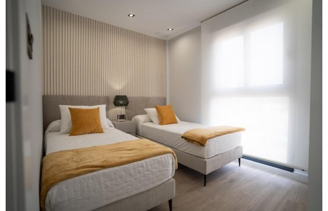 Rynek pierwotny - Town House - Orihuela Costa - Entre golf
