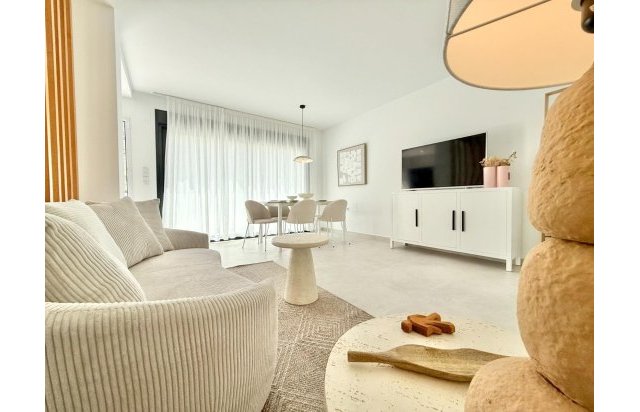 Rynek pierwotny - Town House - Cox - San Fernando