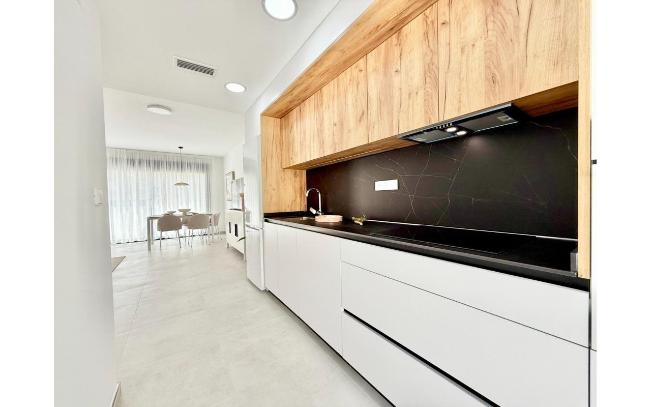 Rynek pierwotny - Town House - Cox - San Fernando