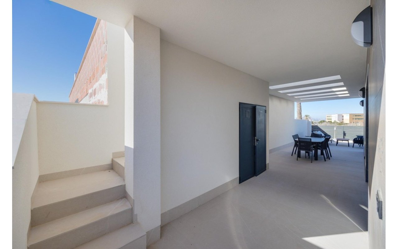Rynek pierwotny - Villa - Torrevieja - Sector 25