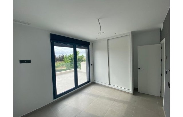Rynek pierwotny - Villa - Los Alcázares - La Concha