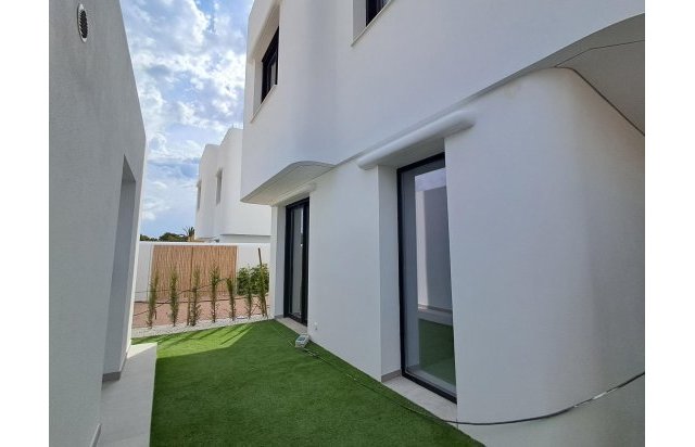 Rynek pierwotny - Villa - Alfas del Pí - El Albir