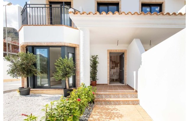 Rynek pierwotny - Town House - Cox - San Fernando