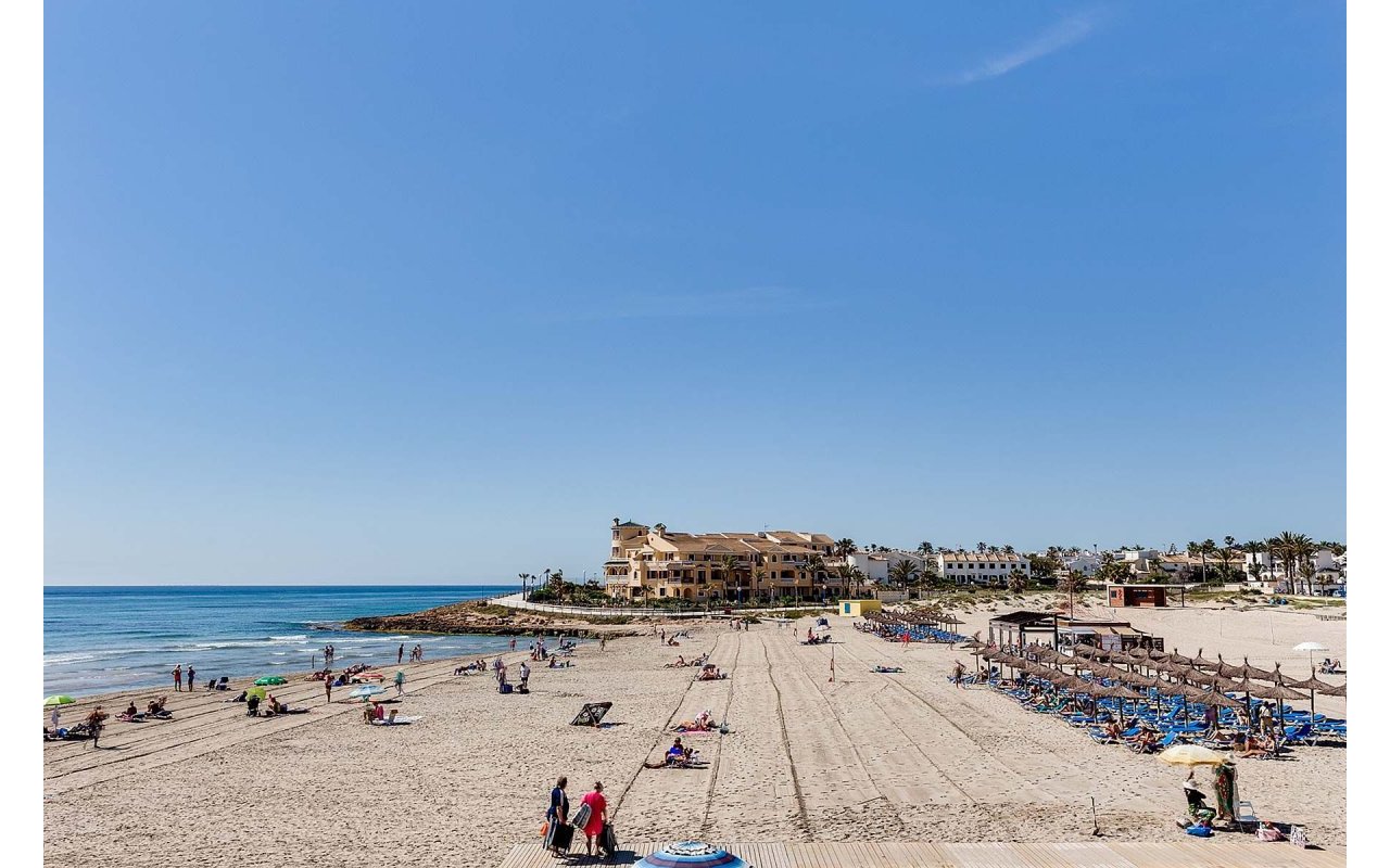 Rynek pierwotny - Villa - Orihuela Costa - La Zenia