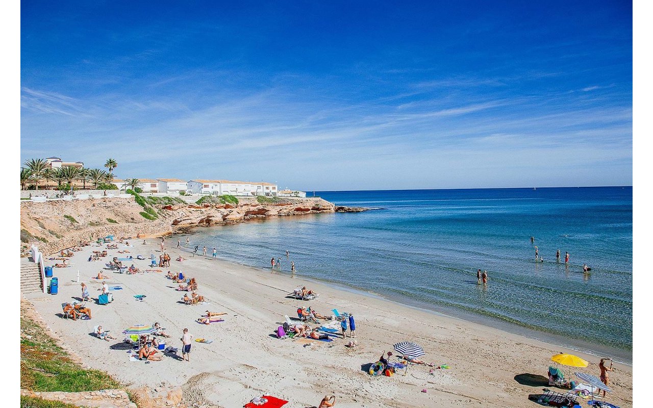 Rynek pierwotny - Villa - Orihuela Costa - La Zenia
