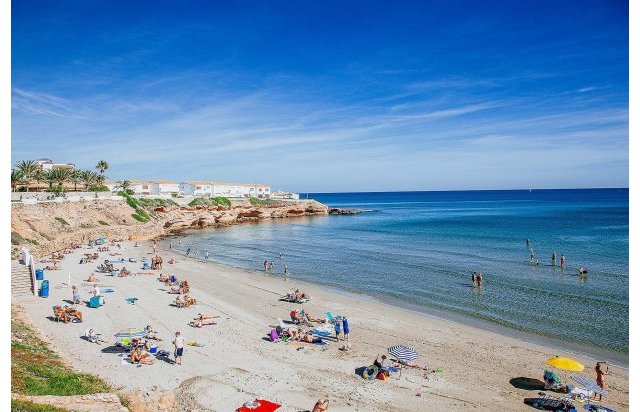 Rynek pierwotny - Villa - Orihuela Costa - La Zenia