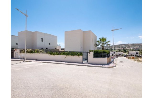 Rynek pierwotny - Villa - Algorfa - La finca golf