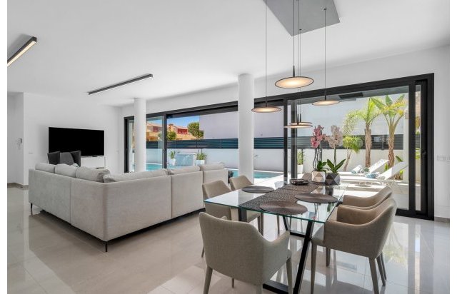 Reventa - Villa - Guardamar del Segura