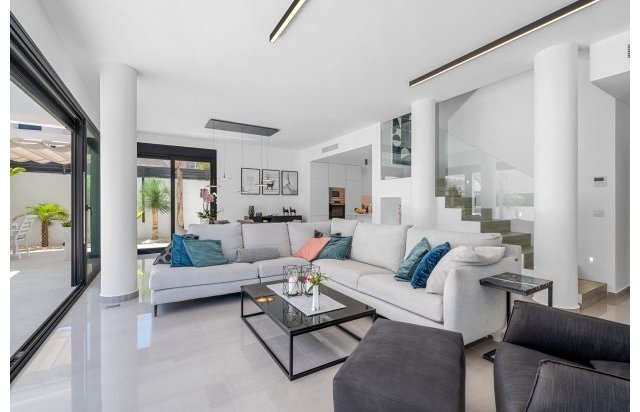 Reventa - Villa - Guardamar del Segura