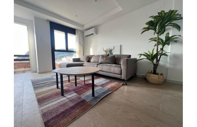 Rynek pierwotny - Town House - La Union - centro