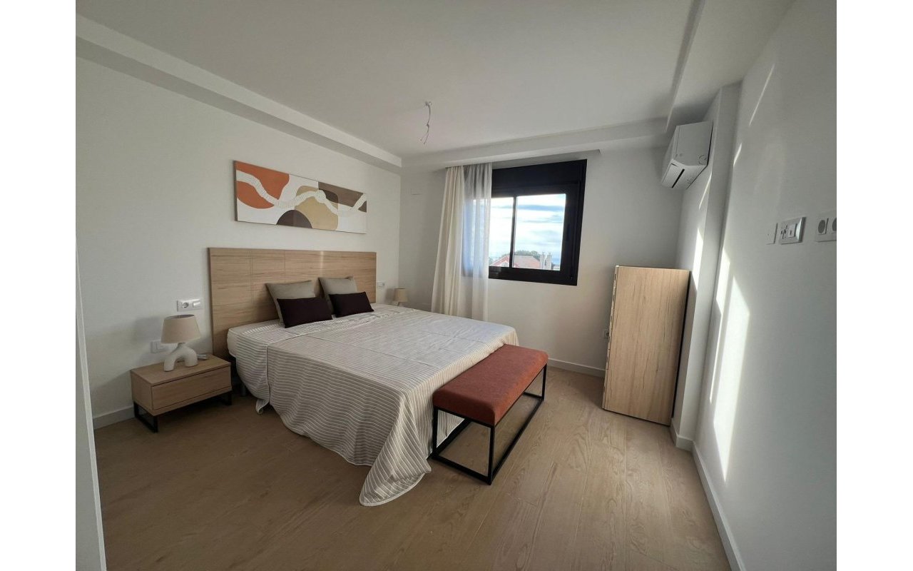 Rynek pierwotny - Town House - La Union - centro