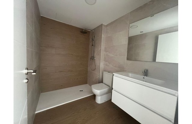 Rynek pierwotny - Town House - La Union - centro