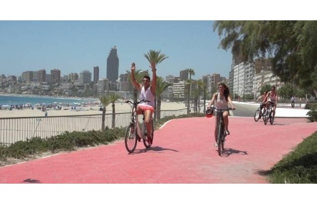 Rynek pierwotny - Villa - Benidorm - Urbanizaciones