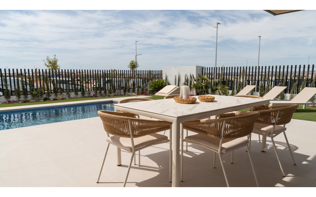 Rynek pierwotny - Bungalow - Torrevieja - Spain