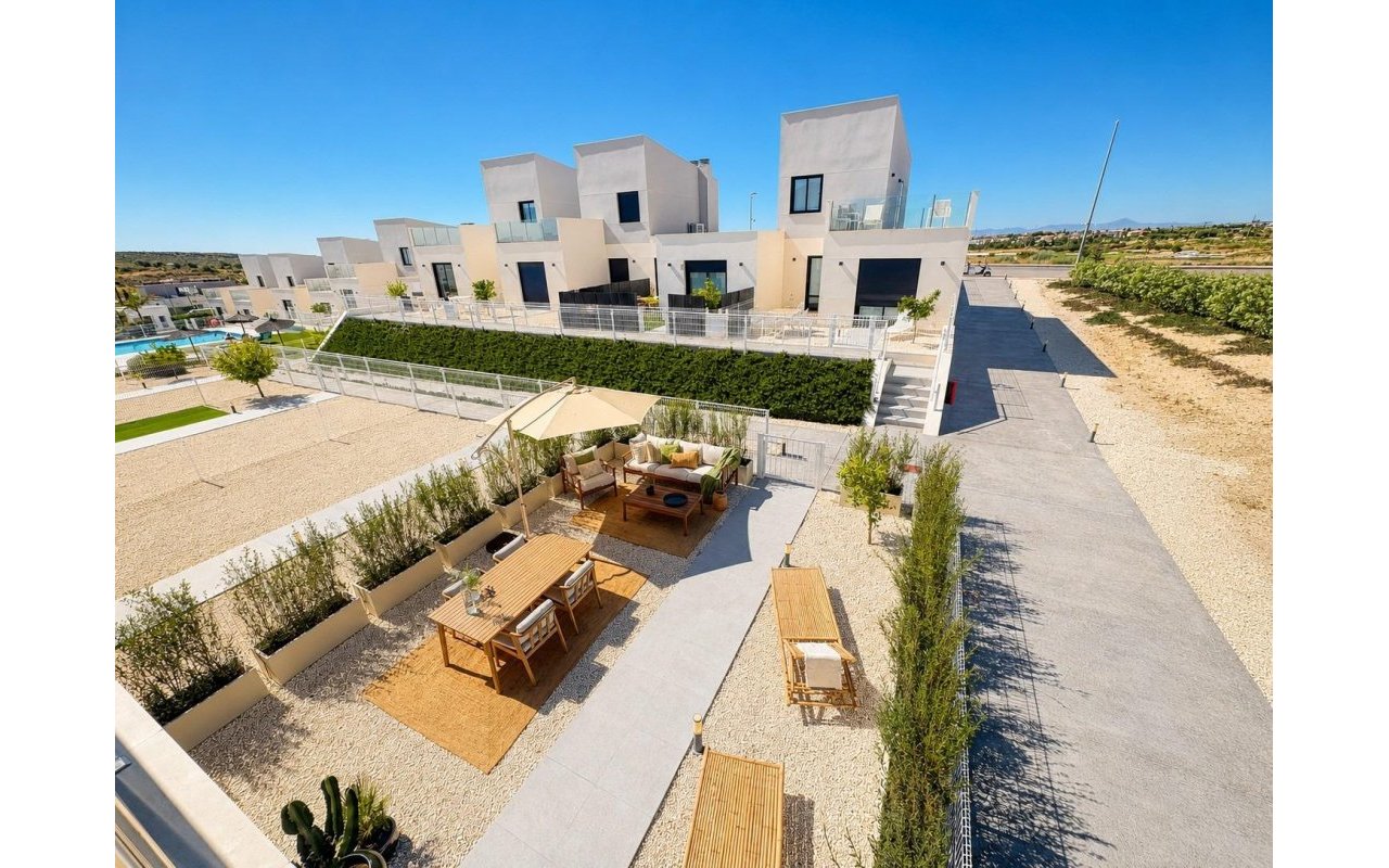 New Build - Town House - BAÑOS Y MENDIGO - Altaona Golf