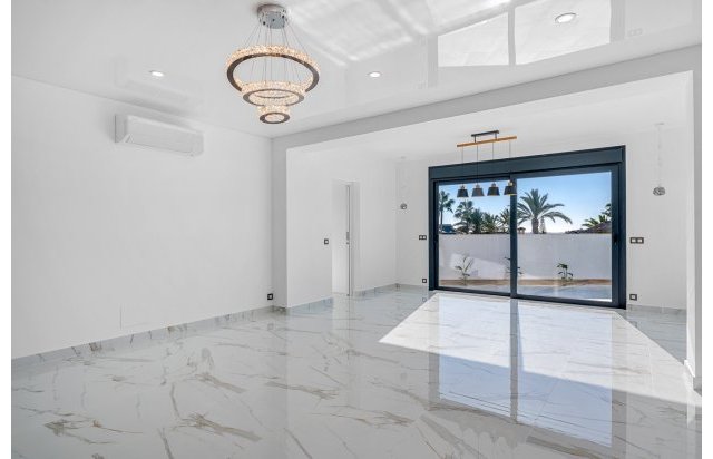 Resale - Villa - Ciudad Quesada - Rojales - Rojales
