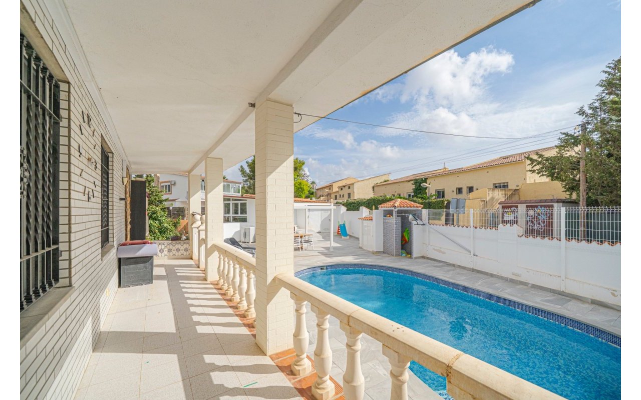 Resale - Villa - La Nucía - Panorama