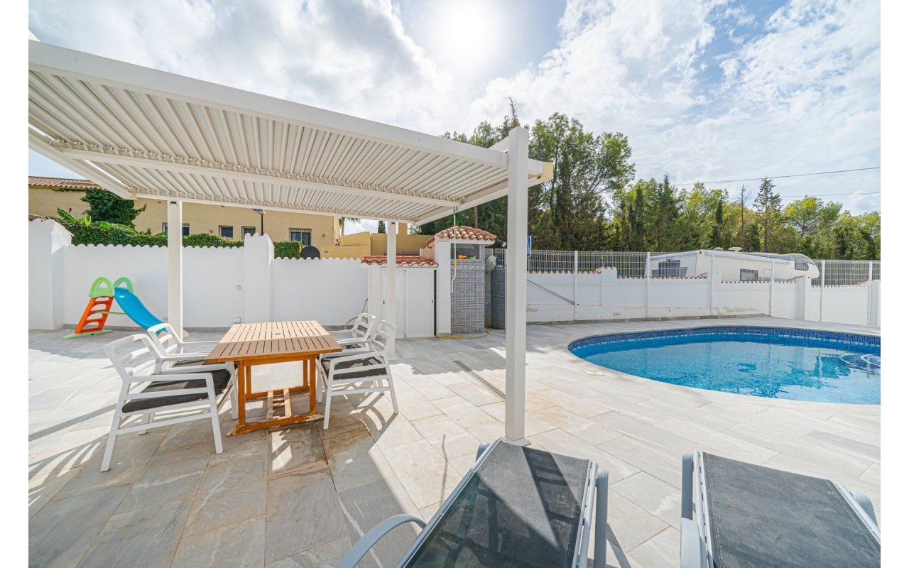 Resale - Villa - La Nucía - Panorama