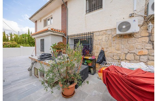 Resale - Villa - La Nucía - Panorama
