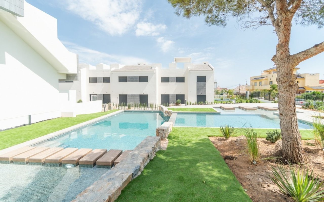 Obra nueva - Bungalow - Torrevieja - Los Balcones
