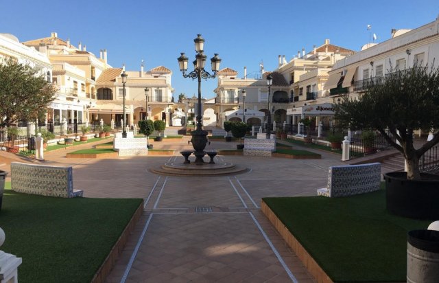 Obra nueva - Villa - Pilar de la Horadada - pueblo